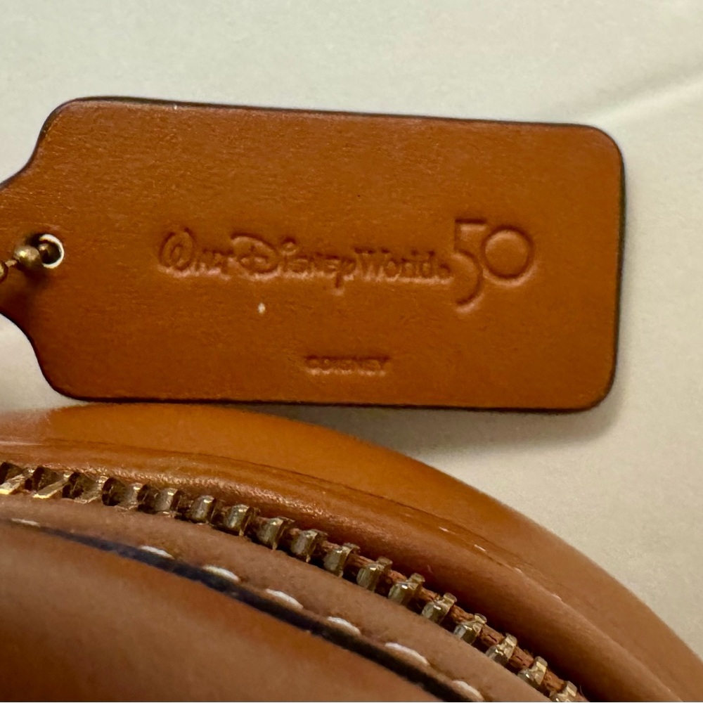 Coach Walt Disney World 50th Anniversary Camera Crossbody Bag Signature Jacquard - Picture 5 of 10